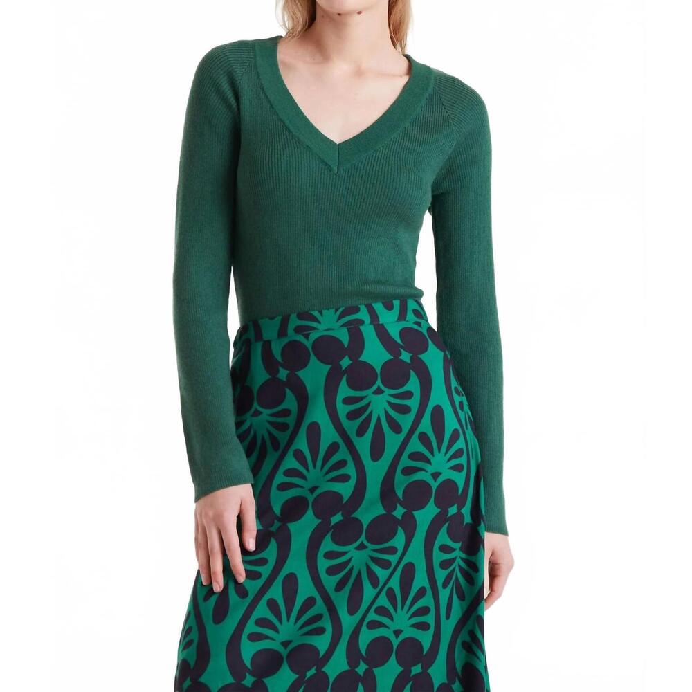 NEW COMPANIA FANTASTICA deep v-neck sweater in green